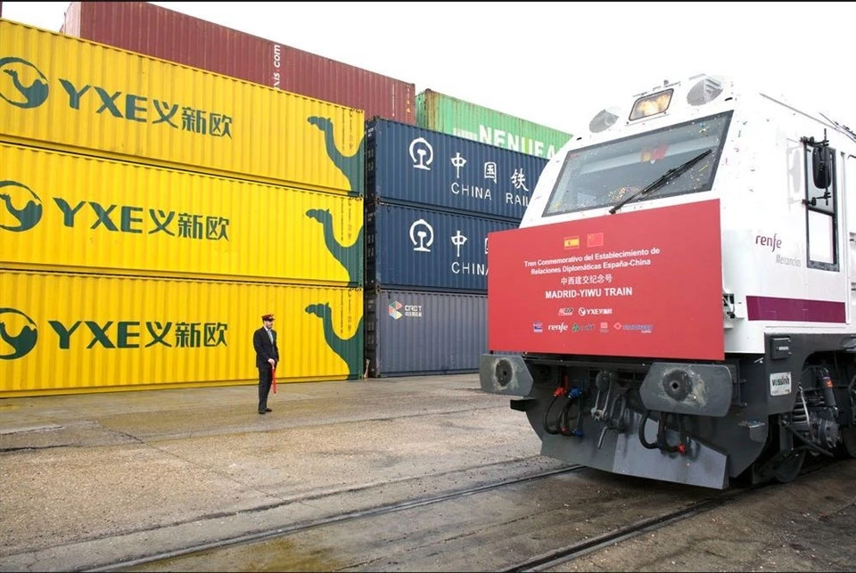 Kinijos, Prancūzijos geležinkelių transportas
